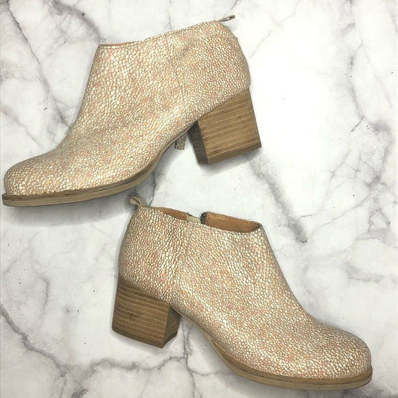 Cooperative women’s ankle boots leather wood heel - Picture 2 of 14